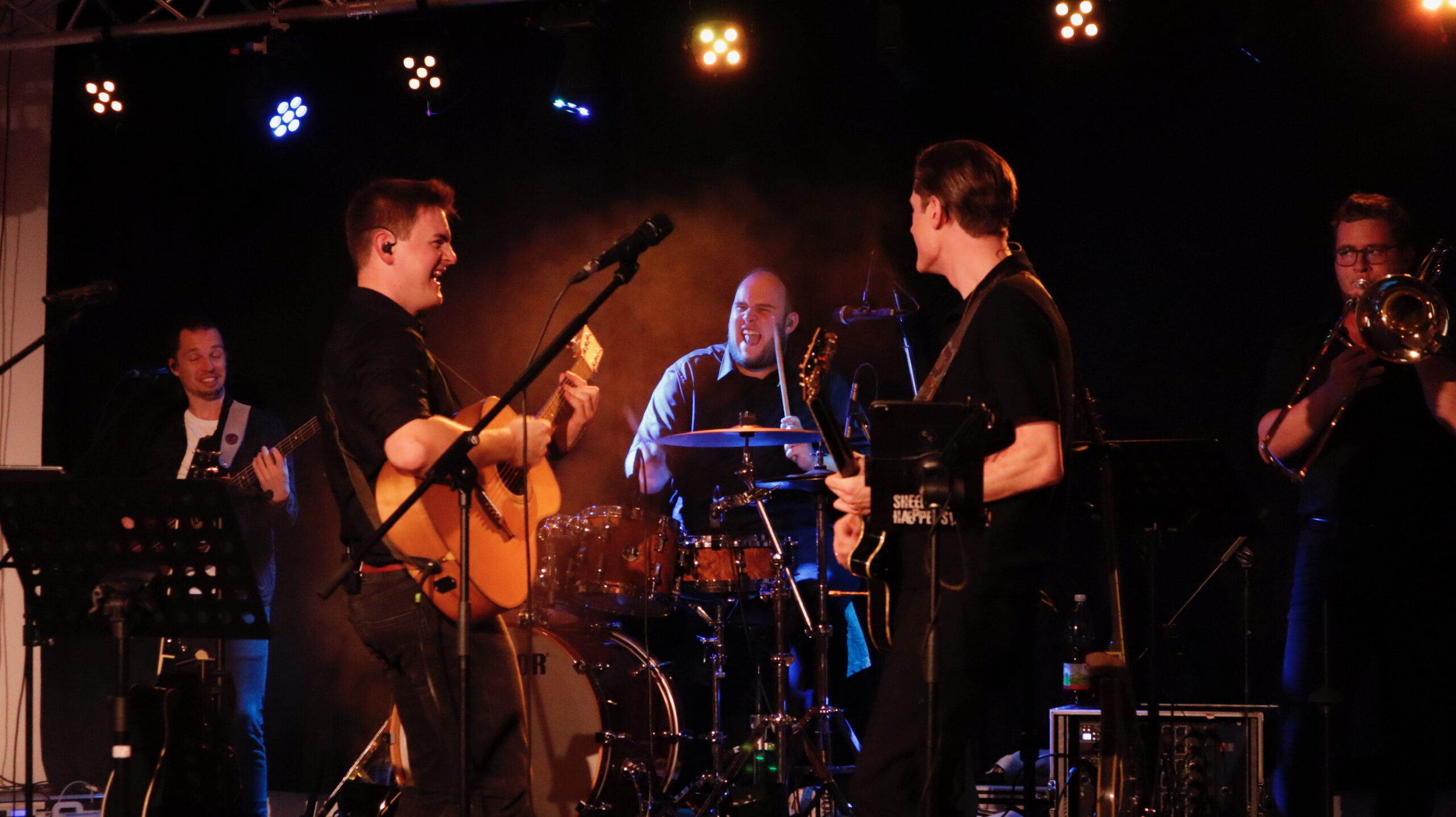 CoolCollective Cool Collective – Live-Moment 1